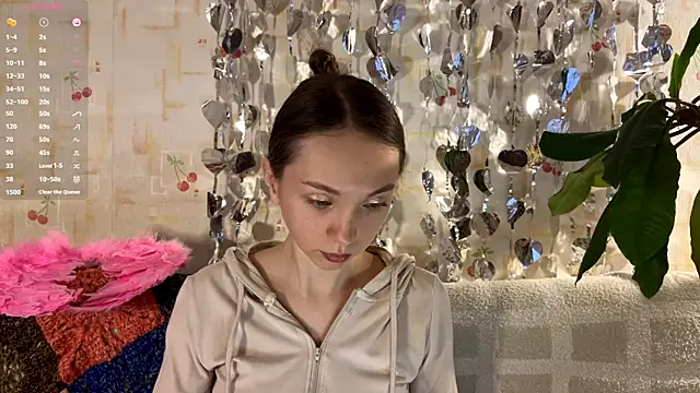 PaulaTisch online show from February 12, 3:14 pm