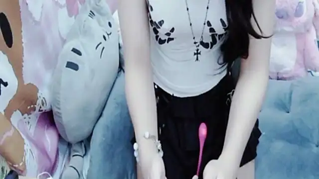 Alice-Hot88 online show from January 12, 6:57 pm