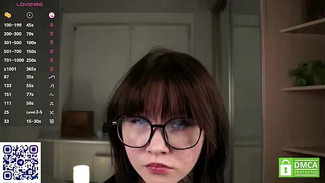 CaroleMyers online show from November 30, 6:23 pm