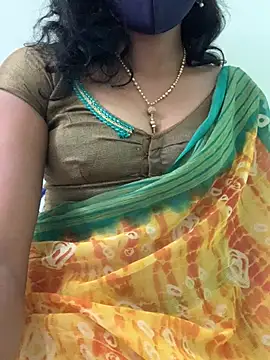 honeygirl6996 online show from June 17, 10:05 am