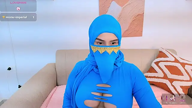 Mayraa arabelle online show from December 1, 4:31 pm