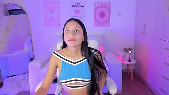 KAHTY JONES  online show from December 1, 1:14 pm