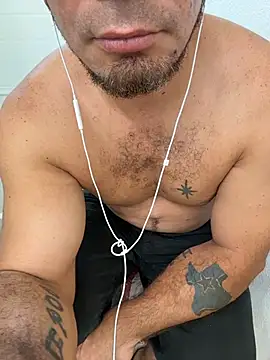 2addictivelyhorny online show from July 27, 7:22 pm