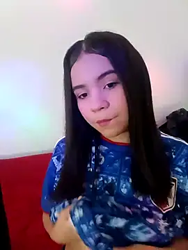 Tatiana18Strip online show from December 4, 9:15 pm