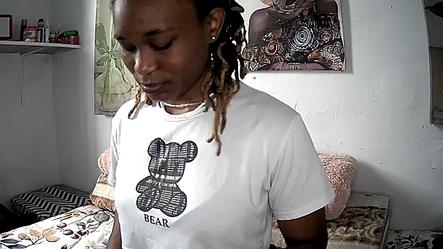 JuicyEbonyGoddess online show from May 29, 9:18 am