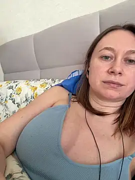 Brooke lover online show from March 27, 6:26 am