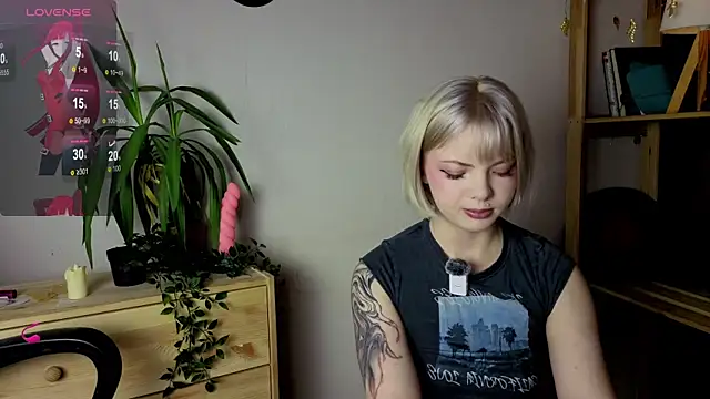 Me1inMonro online show from November 28, 5:32 am