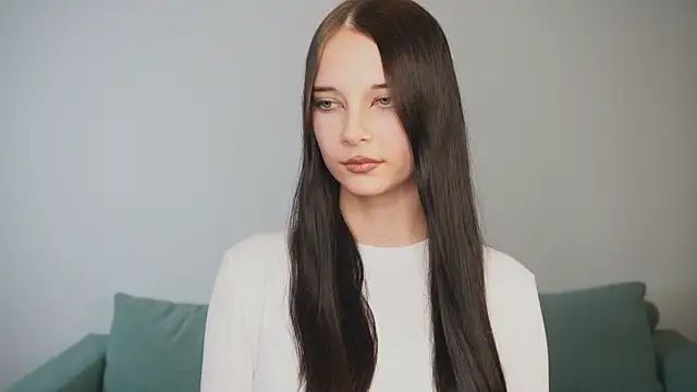 MaryannaOrgan online show from December 5, 5:14 pm