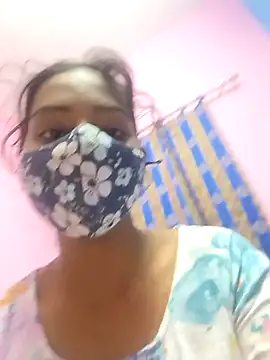 Hot Naira  online show from November 30, 2:21 pm