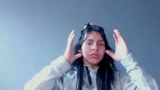 SaraAndrade  online show from July 23, 12:24 pm