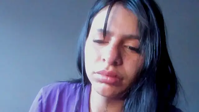 SaraAndrade  online show from July 28, 12:01 pm