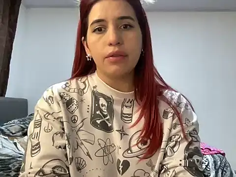 collibel02 online show from December 16, 11:21 pm