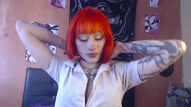 Layla quinn online show from July 29, 1:33 pm