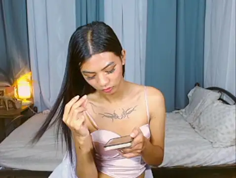 SamaraMillers online show from February 17, 8:08 pm