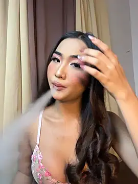 Diannellove online show from June 5, 4:35 pm
