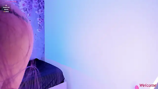 Anthonela art online show from January 14, 2:11 pm