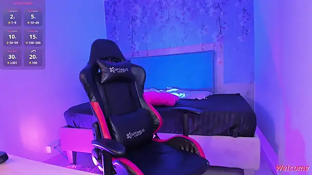 Anthonela art online show from December 15, 2:00 pm