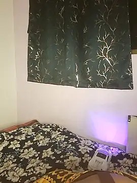 ALEXA 4445 online show from January 6, 4:54 pm