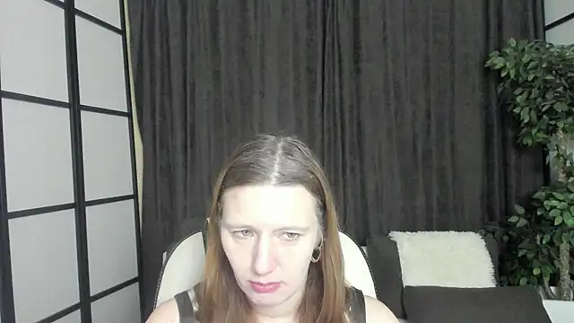 KathrineMeyer online show from December 17, 2:38 am