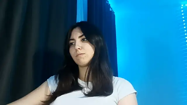 GarglingStole online show from December 3, 2:41 pm