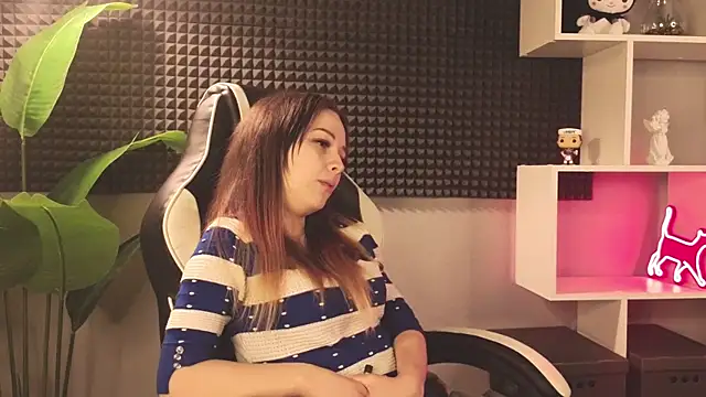 NyraNebula online show from February 20, 9:33 am