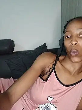 MsParisSmith online show from March 1, 9:14 pm