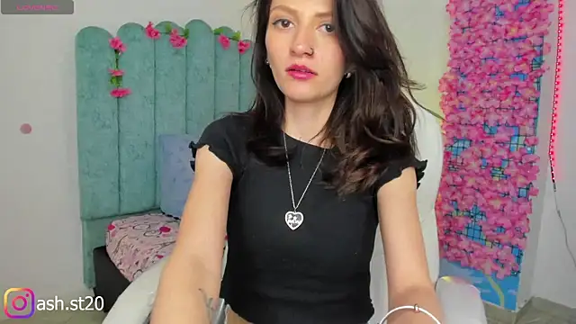 Ash 20  online show from April 13, 7:47 pm