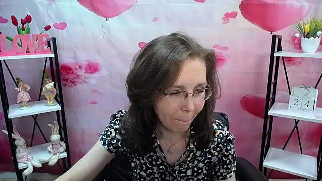 DaisyEdit online show from May 24, 7:40 am