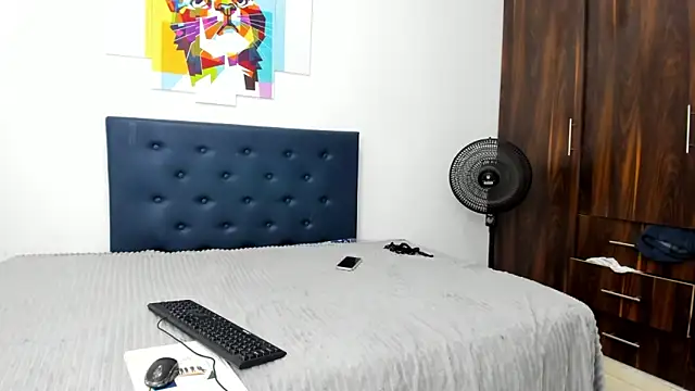 Mikaela fernan online show from December 3, 6:21 pm