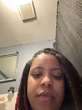 Hazel eyeddemonx online show from December 5, 6:57 am