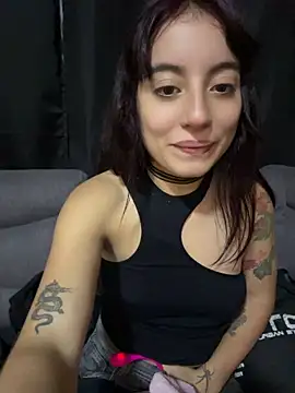 Mia fiire online show from May 26, 5:18 am