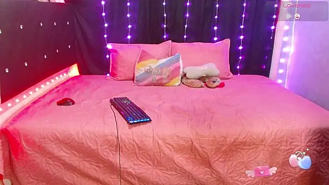 antonella wolfe02 online show from March 21, 3:22 am