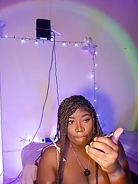 GraceMaaceey online show from June 6, 1:45 am
