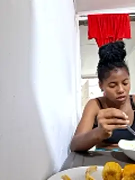 Nahomi vidal online show from January 14, 6:02 pm