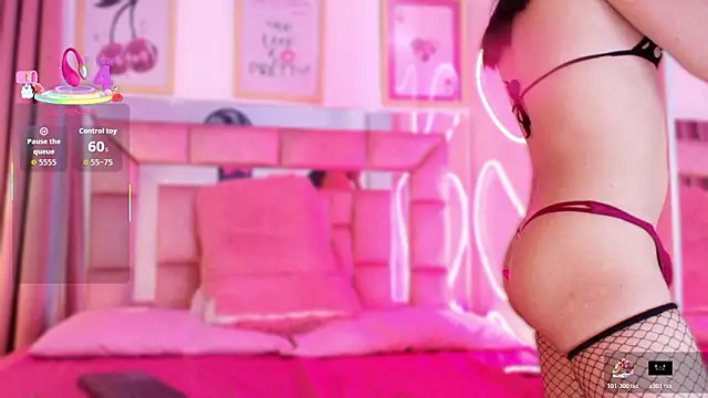 Isa Villaa online show from February 13, 3:30 am