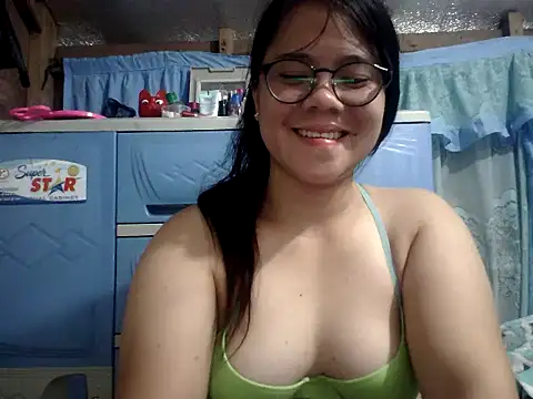 xxdreamgirl69 online show from July 16, 11:53 pm