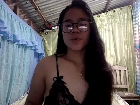 xxdreamgirl69 online show from February 4, 10:57 pm