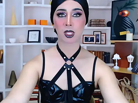 Seductive Paloma online show from May 7, 5:16 pm