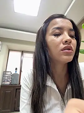 cordeliawow online show from March 17, 5:55 am