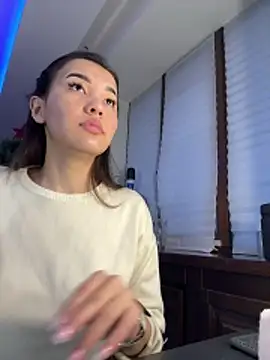 cordeliawow online show from December 16, 5:02 am