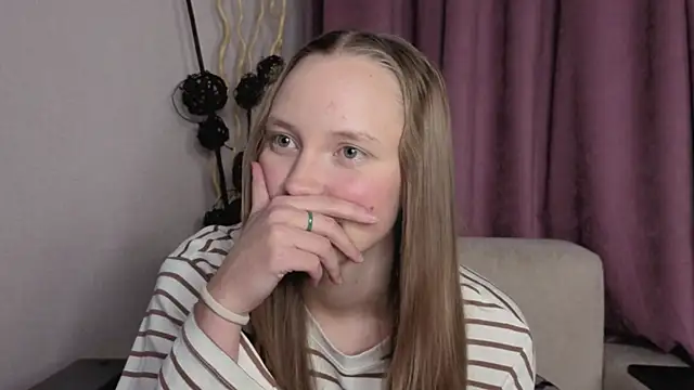 BibiStapler online show from December 3, 7:49 pm