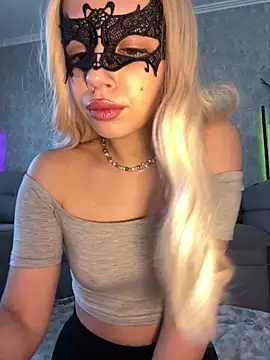 s4rah online show from April 27, 10:56 am