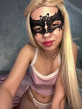 s4rah online show from May 30, 9:54 pm
