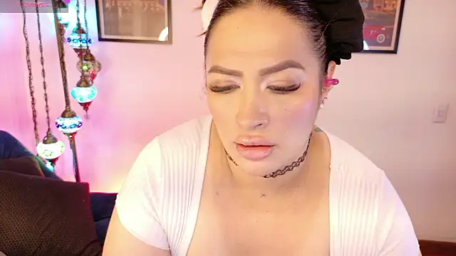 nathferrer 1 online show from March 7, 1:45 am