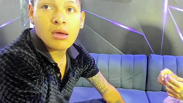 Plays cloe sex online show from January 12, 4:12 pm