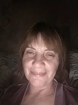 MichelleLove48 online show from May 3, 7:39 pm