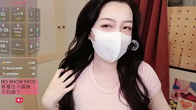 nayomi 34f online show from March 3, 10:32 am