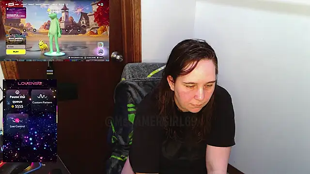 msgamergirl69 online show from March 10, 3:43 am