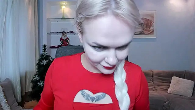 KamillaJei online show from December 16, 6:30 am