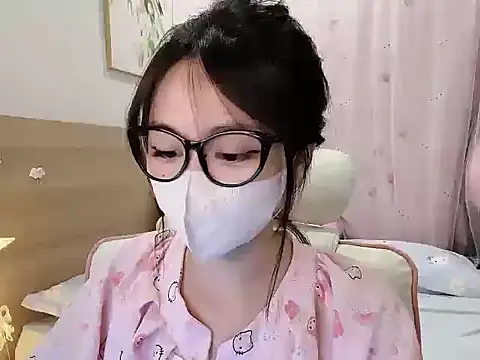 Yuyu-baobei online show from December 18, 9:19 pm